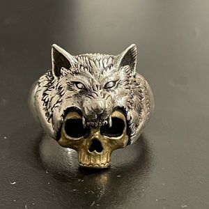 Clocks and Colours Carnivore Ring